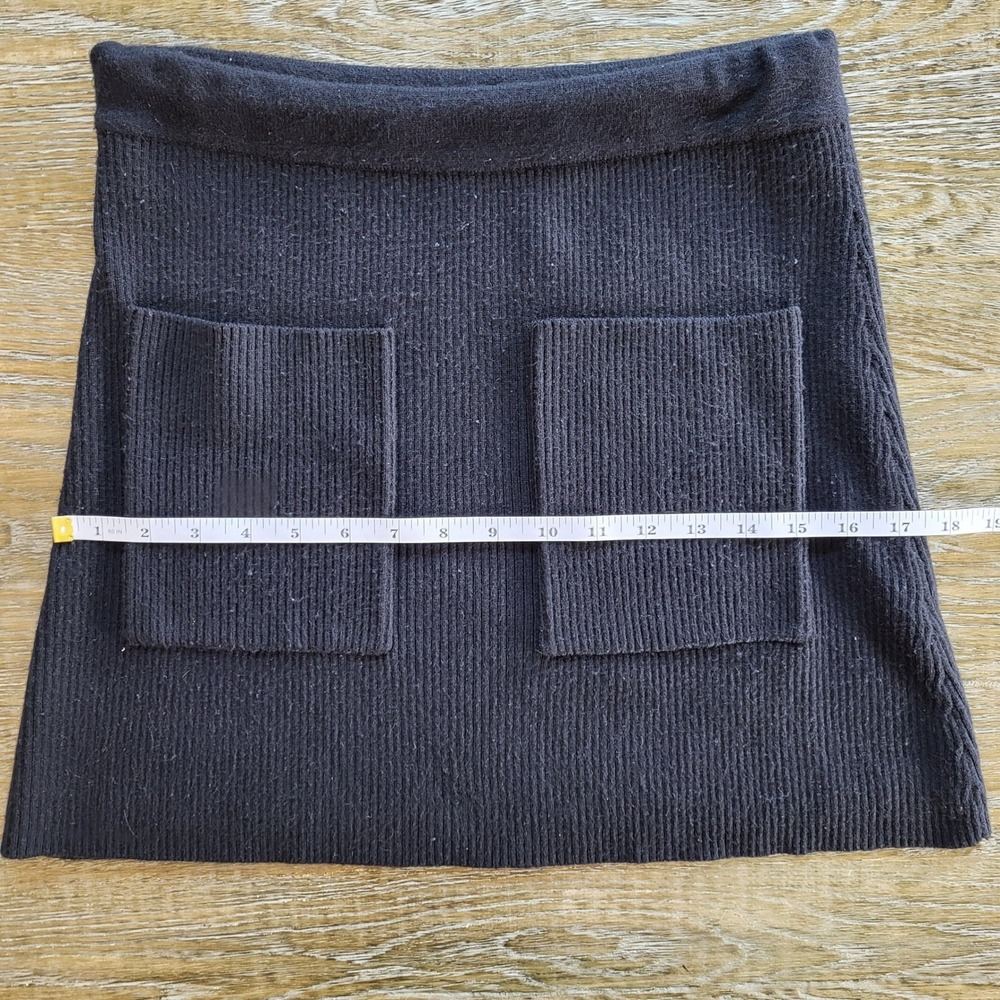 Zara Womens Black Ribbed Knit Mini Skirt with Front Pockets Size Medium - Picture 6 of 9